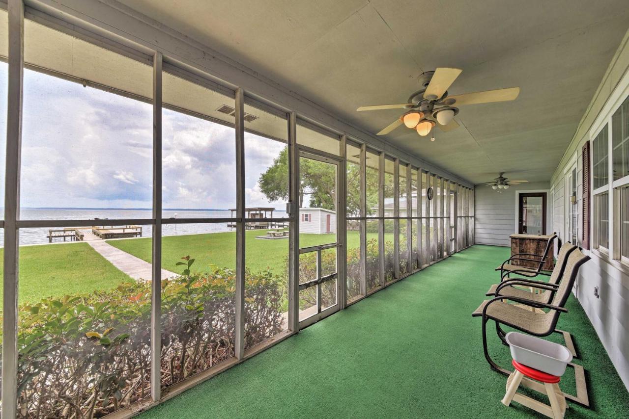 Lakefront Livingston Home With Dock, 1 Mi To Launch! Exterior foto